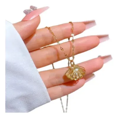 Elegant Gold Plated Shell Pearl Pendant Necklace (1 pc)